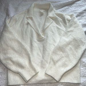 Long sleeve sweater